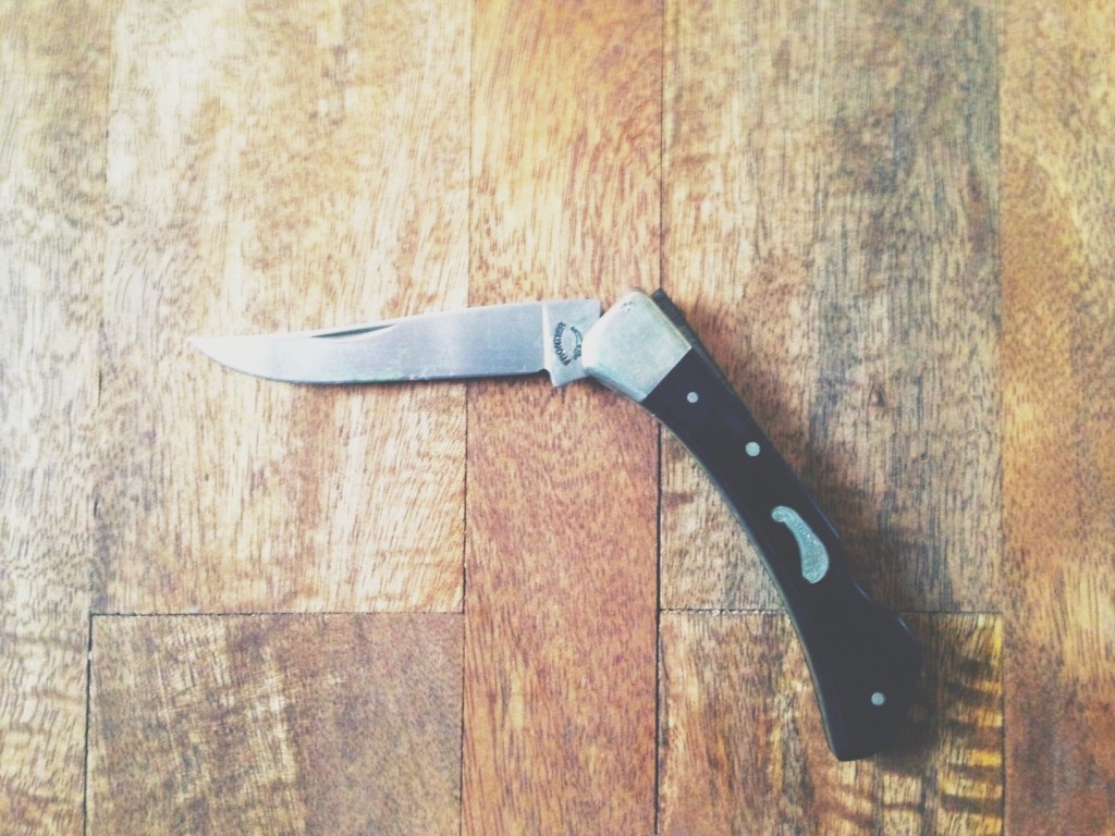 Frontier Knife